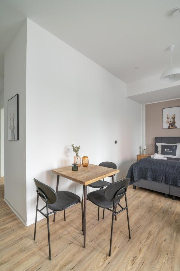 Limehome Salzgitter A.-Schweitzer-Str. Buitenkant foto