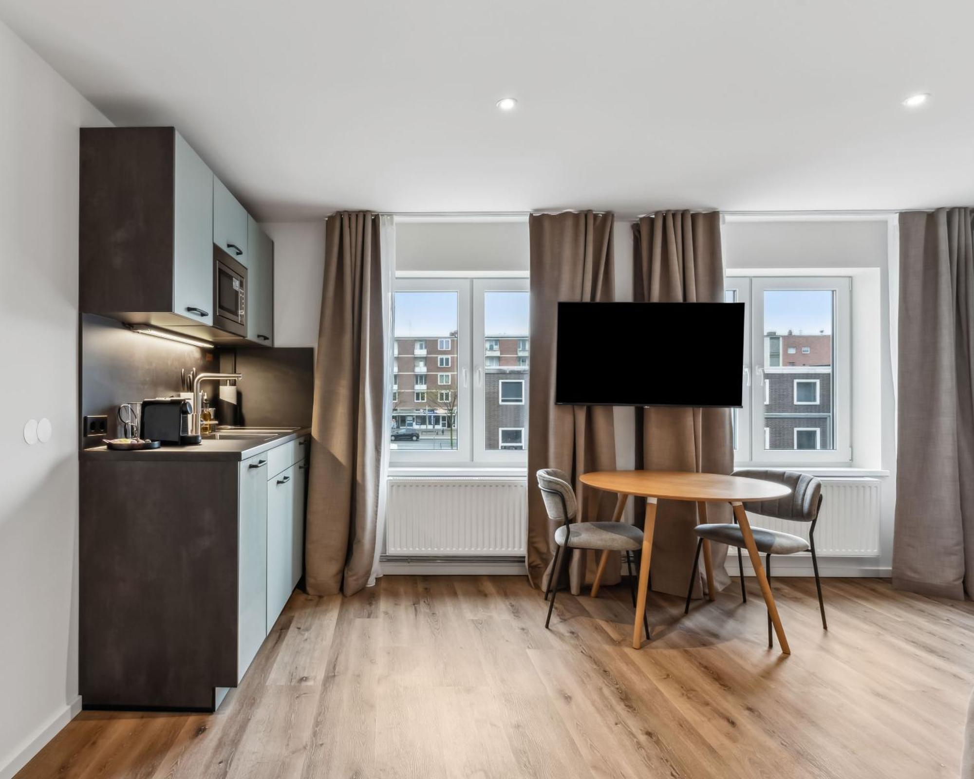 Limehome Salzgitter A.-Schweitzer-Str. Buitenkant foto