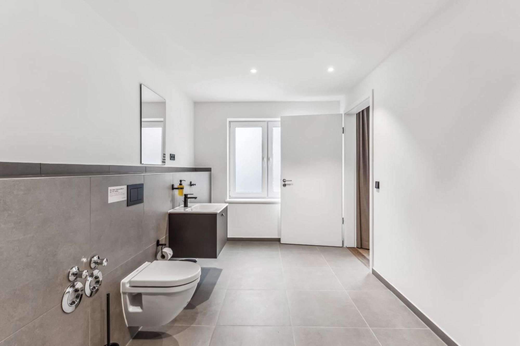 Limehome Salzgitter A.-Schweitzer-Str. Buitenkant foto